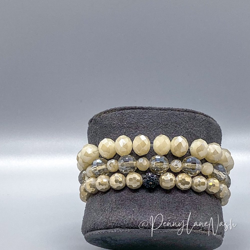 Vintage 3 Beaded Stretchy Bracelet Set - Picture 7 of 7